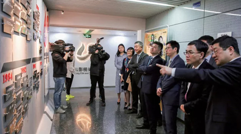 借“市”高飛，領(lǐng)跑中國(guó)電視劇